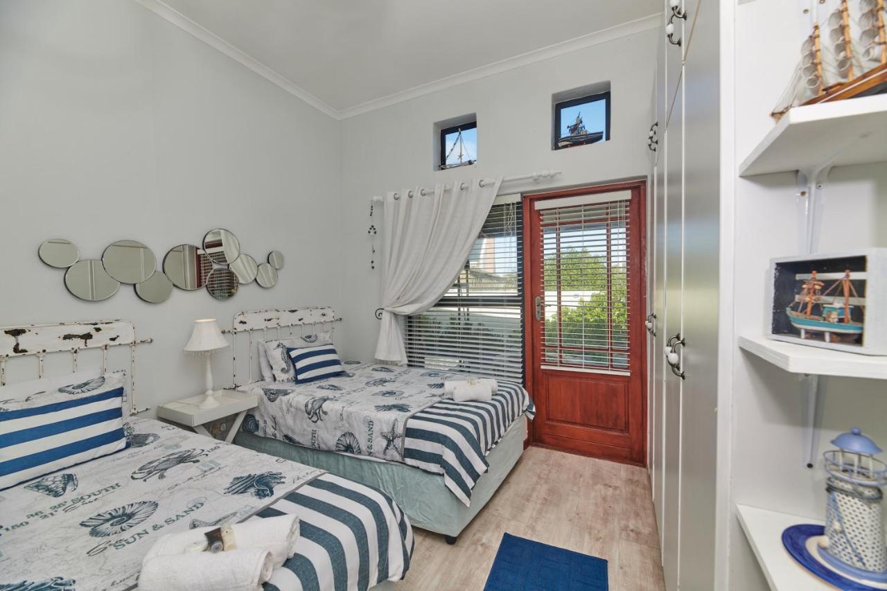 Fraai Uitzicht Struisbaai Apartman Kültér fotó